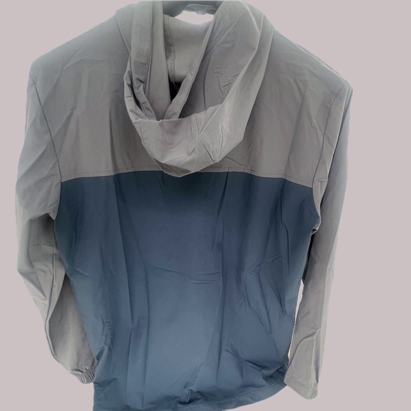 Travis Mathew Rail Transport Hoodie - Picture 3 of 3